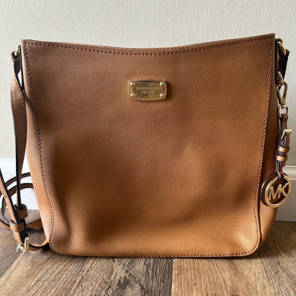 Michael Kors Brown Shoulder Bag with Gold Hardware